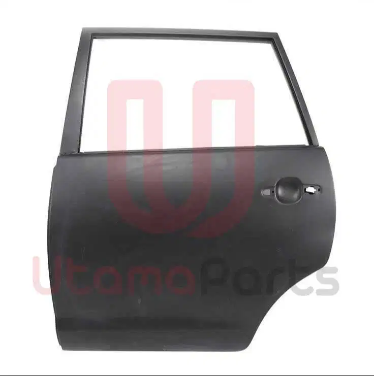 PINTU BELAKANG KIRI TOYOTA INNOVA Q 2016, 670040K140