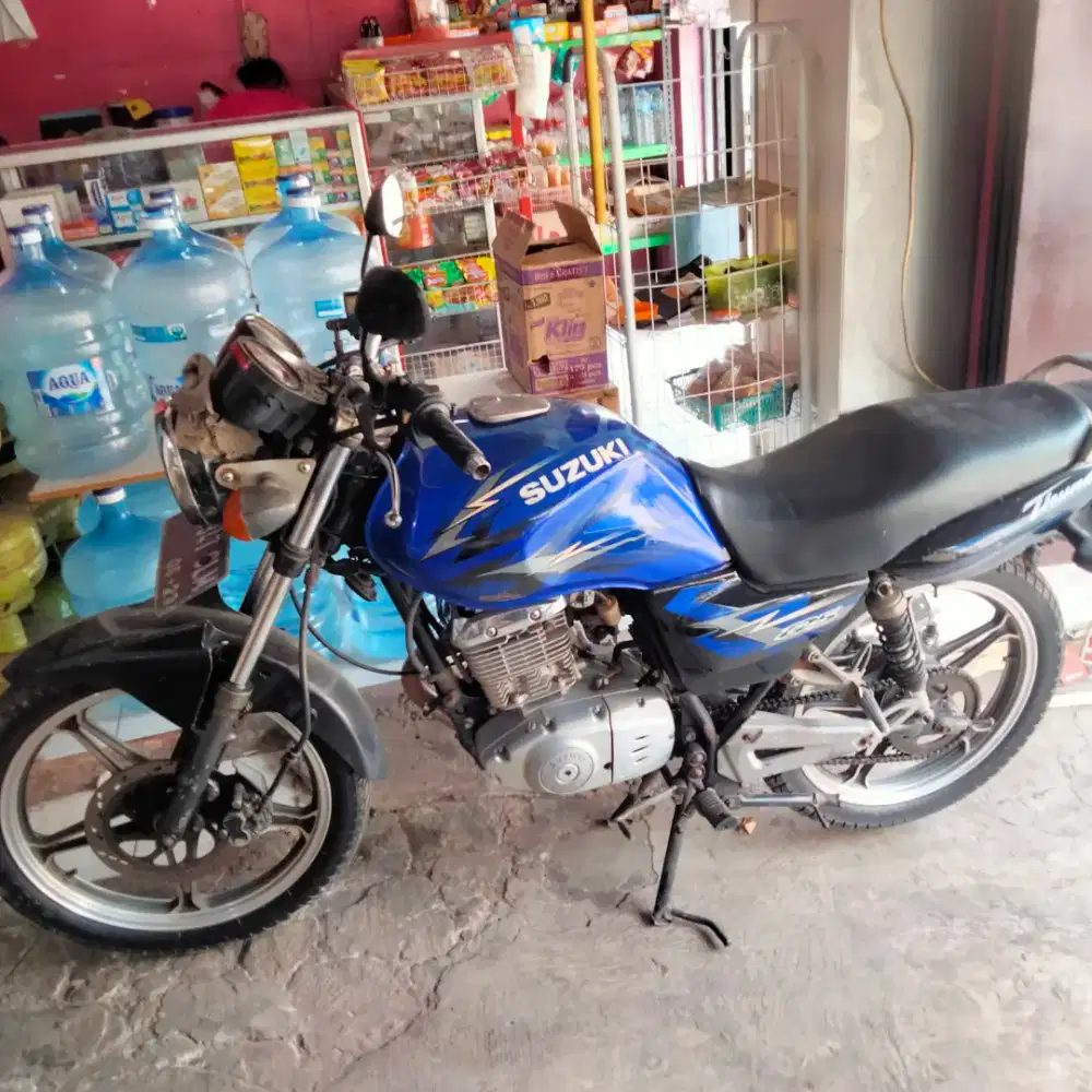 Suzuki Thunder 125 pondok gede jatimakmur
