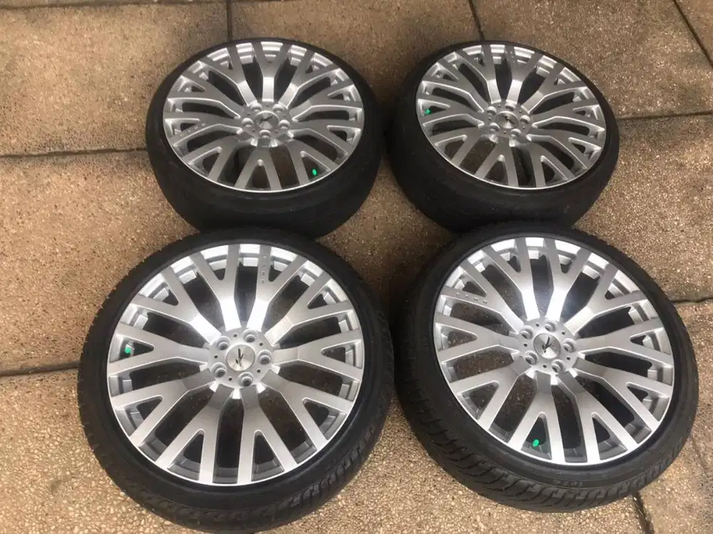 Velg Kahn Cosworth R22 5x114 Silver Metallic