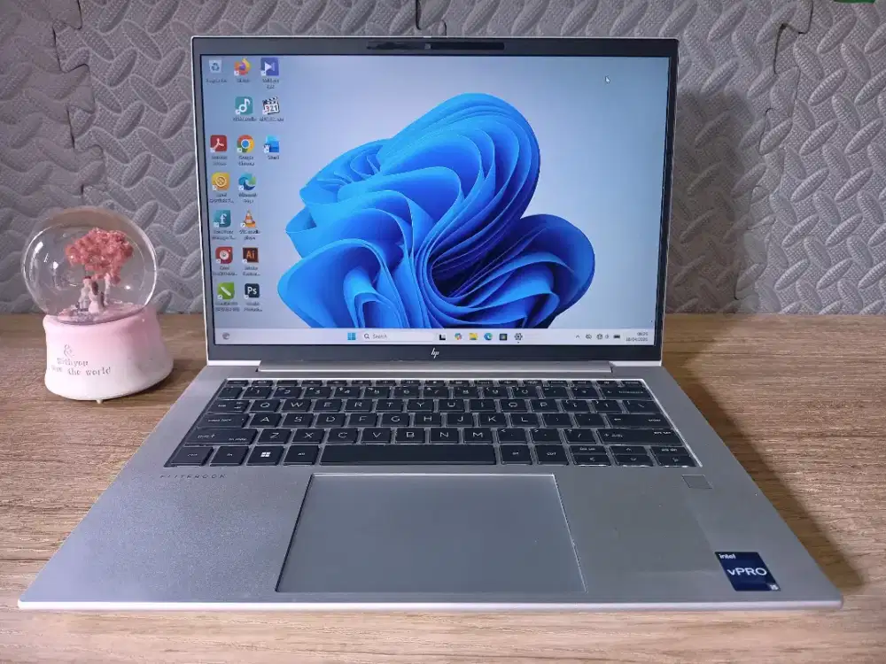 LAPTOP HP ELITEBOOK 840 G10core i5 Gen 13 16Gb 256Gb