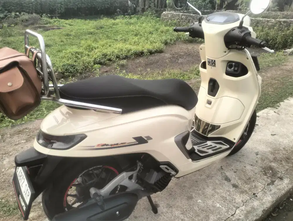 Honda Stylo cbs