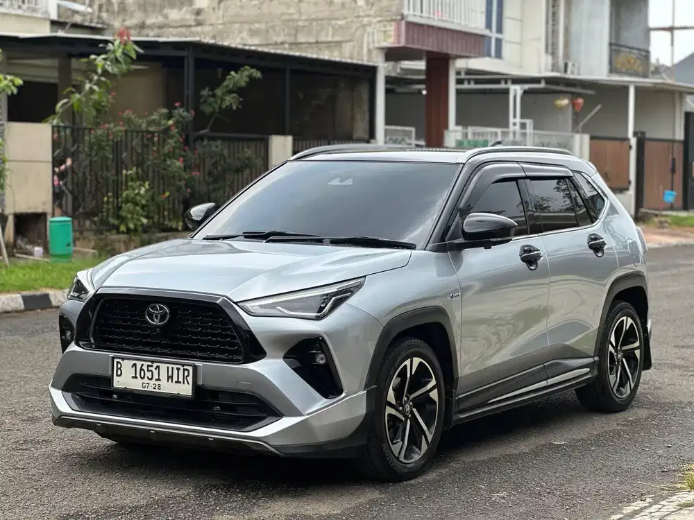 Yaris Cross Hybrid GR TSS 2023 Silver