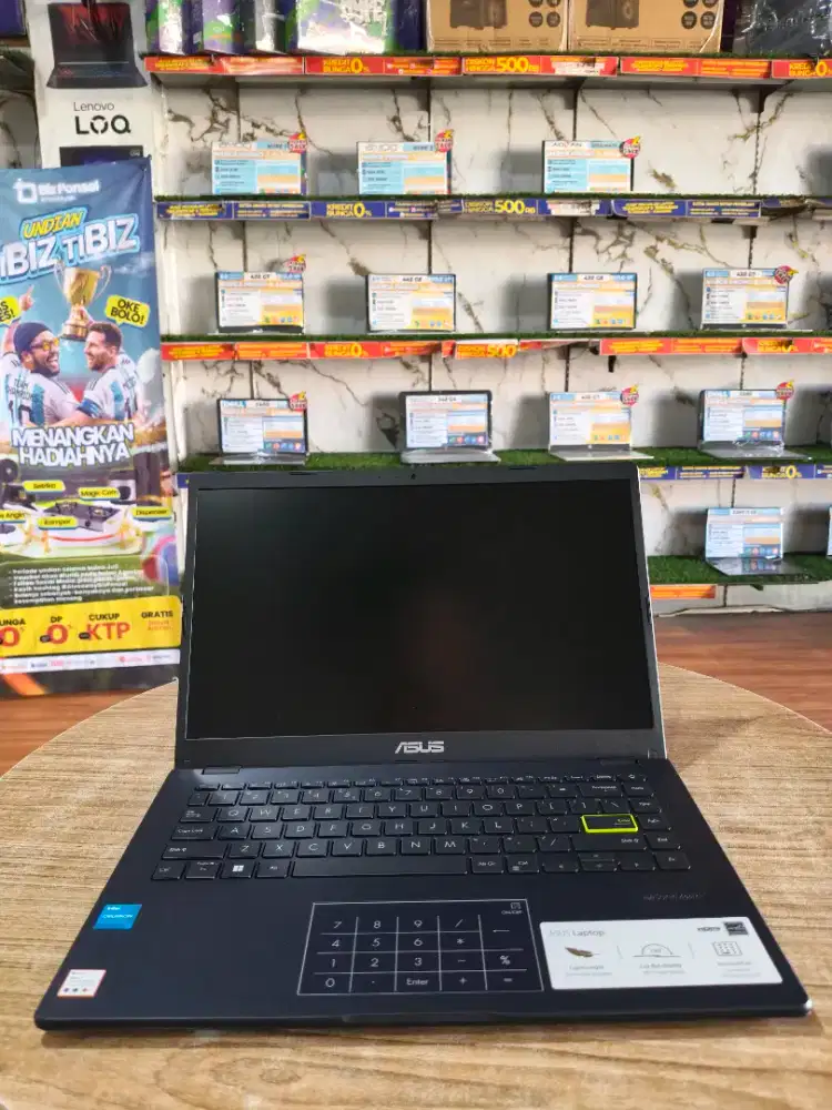 LAPTOP NEW || ASUS E410KA
LAPTOP PRAKTIS UNTUK PELAJAR, MAHASISWA