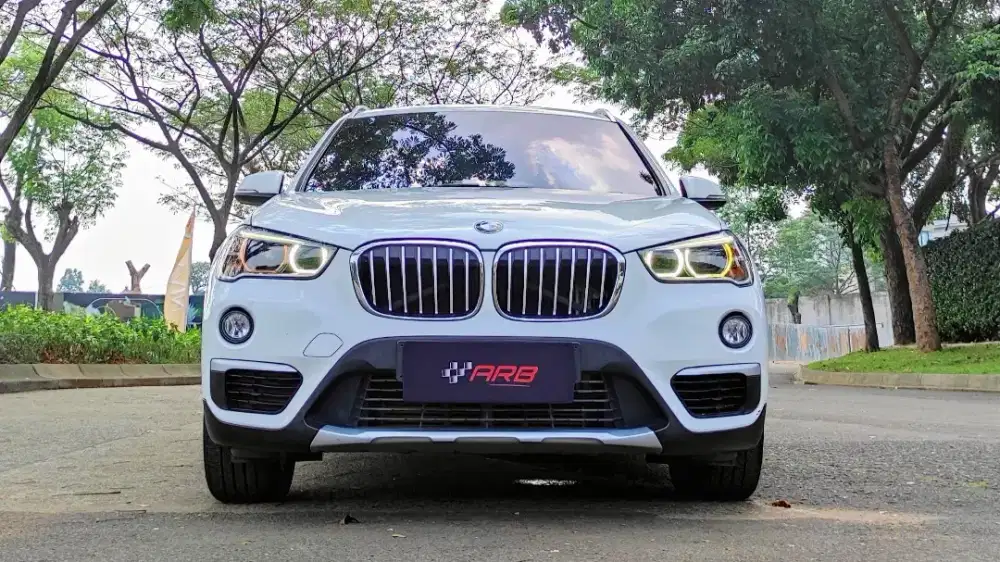 BMW X1 SDRIVE18i 1.5 AT 2019