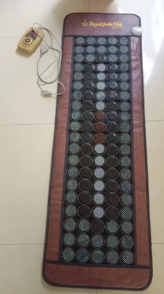 Royal jade mat bekas