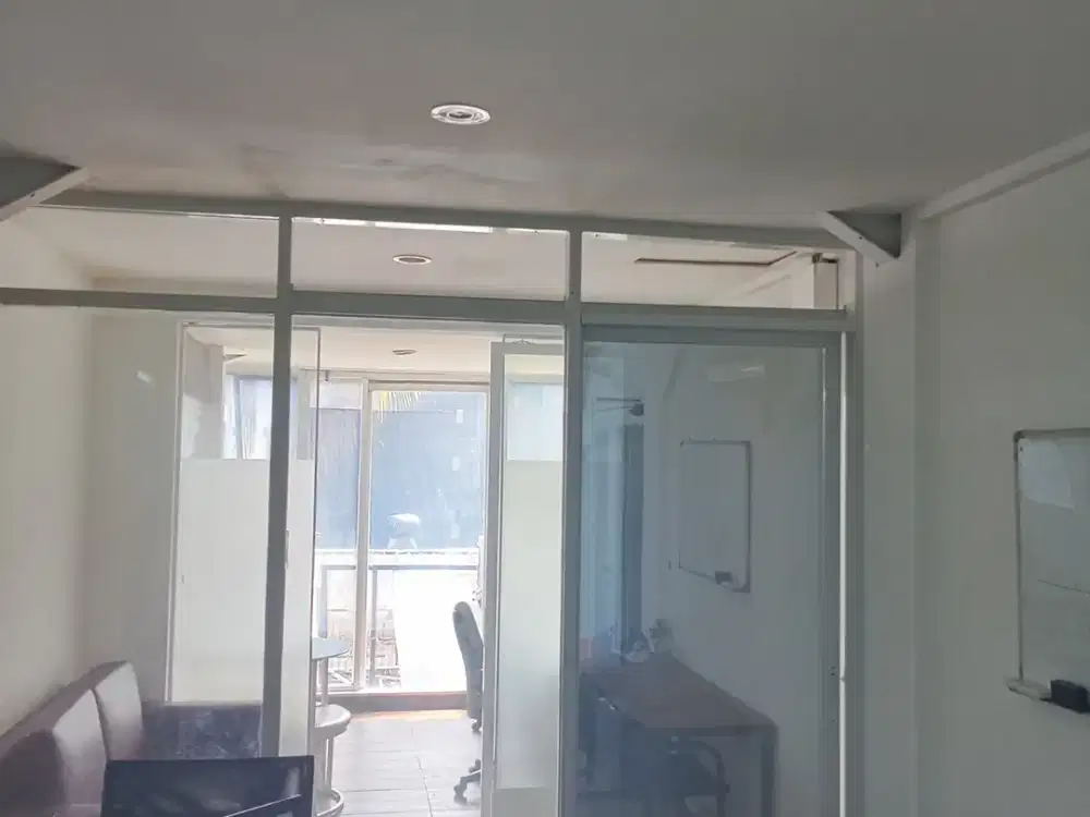 Disewakan Ruang Kantor Murah di Kemang