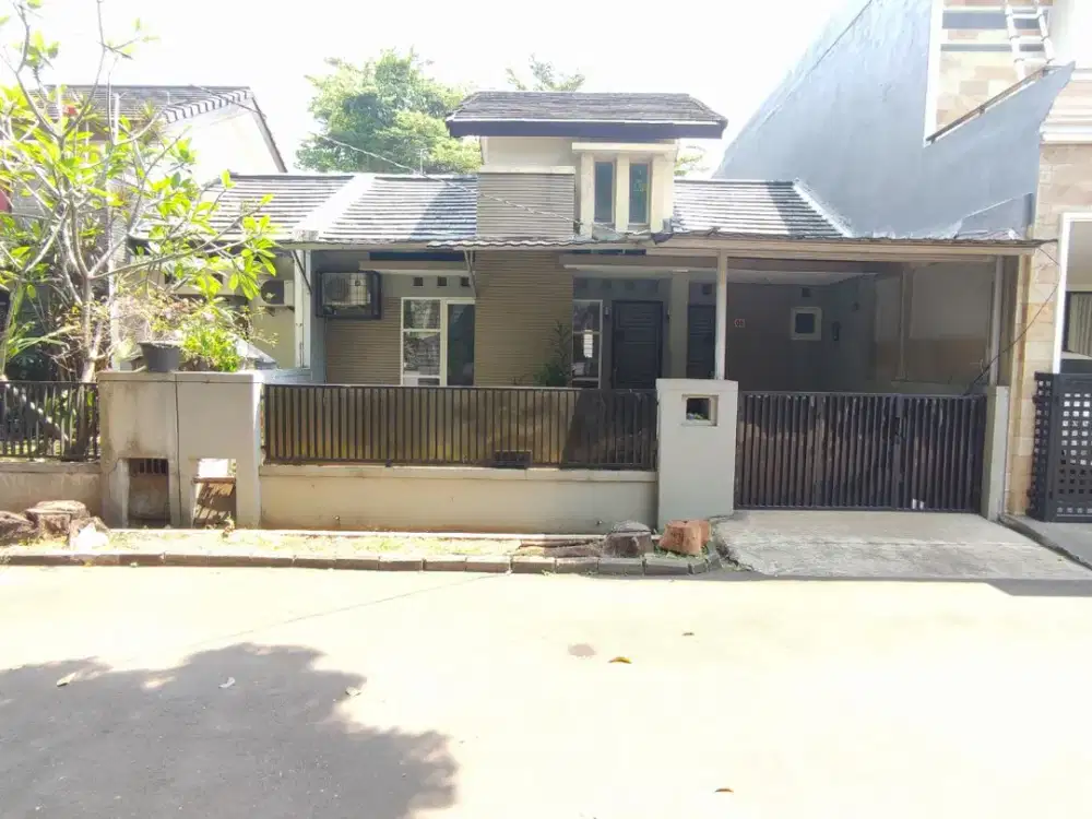 Rumah Jual Cepat  Sangat  Murah Hitung Tanahnya Saja di Permata Sektor 9 Bintarojaya