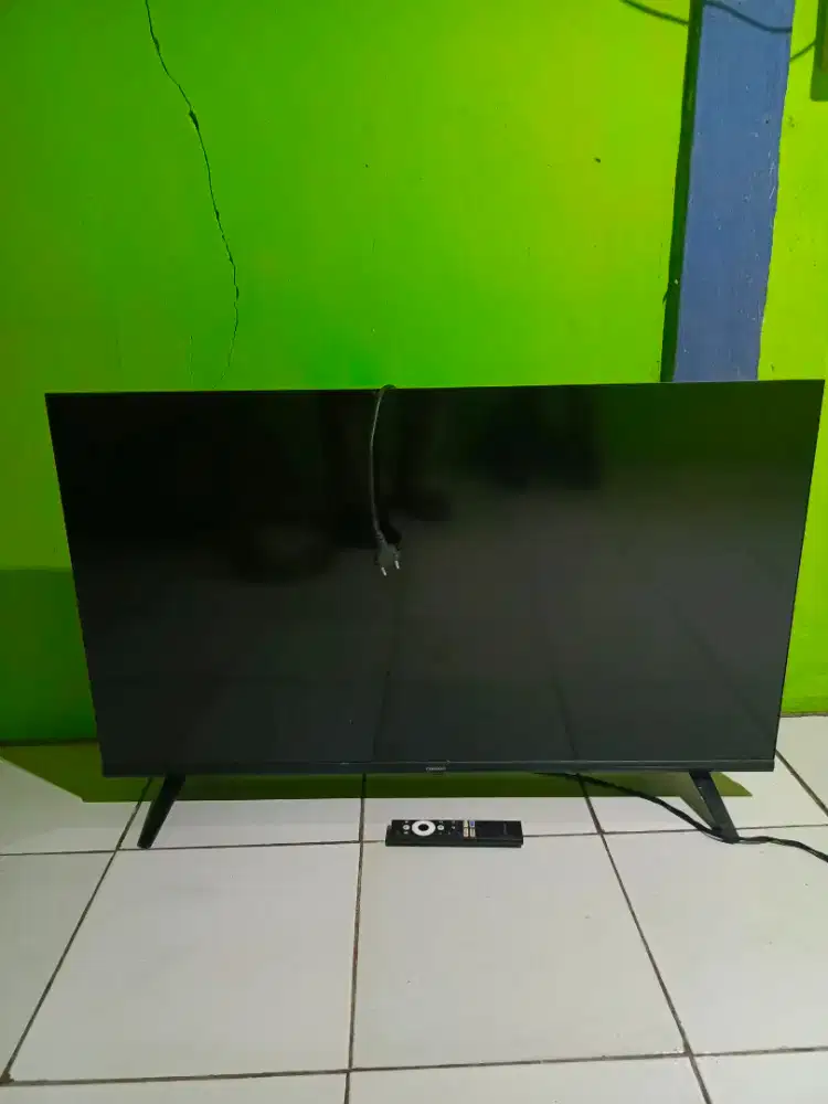 Di Jual TV apa ada nya 40inch LCD separuh malas service dijual aja deh