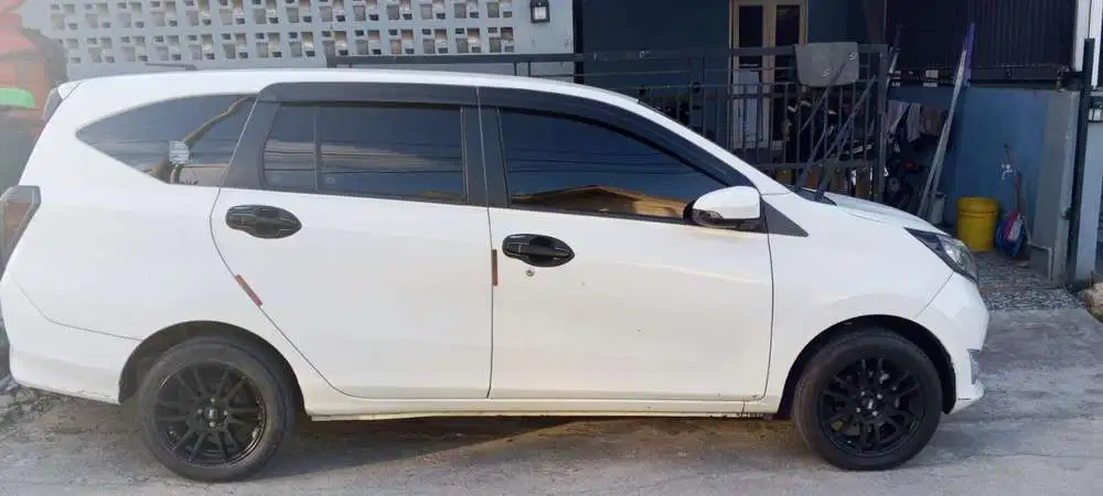 Daihatsu Sigra 2019 Bensin