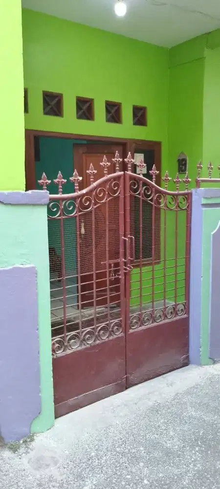 RUMAH Di KONTRAKAN MAKASAR JAKARTA TIMUR
