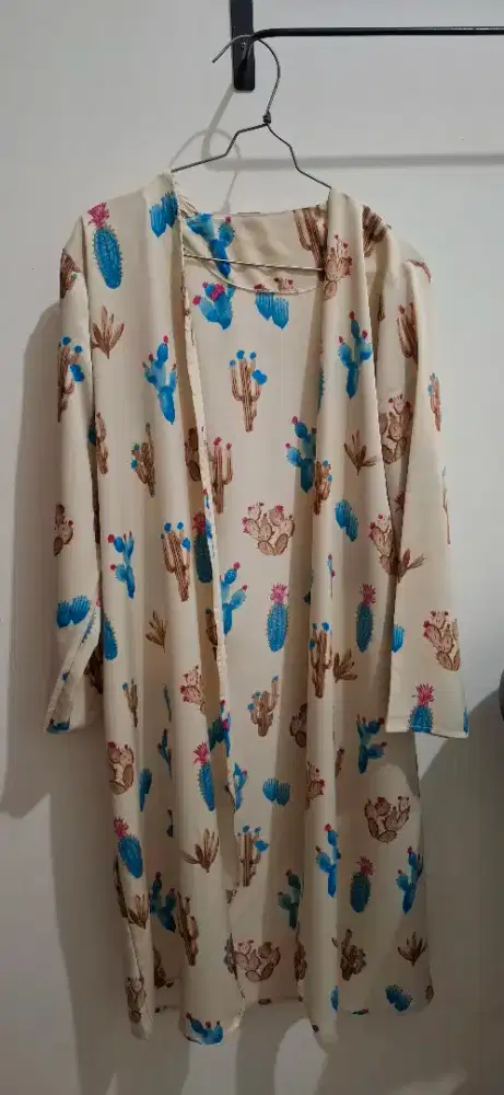 Dijual Long Cardigan