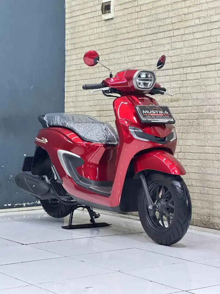 HONDA STYLO 2025 low km