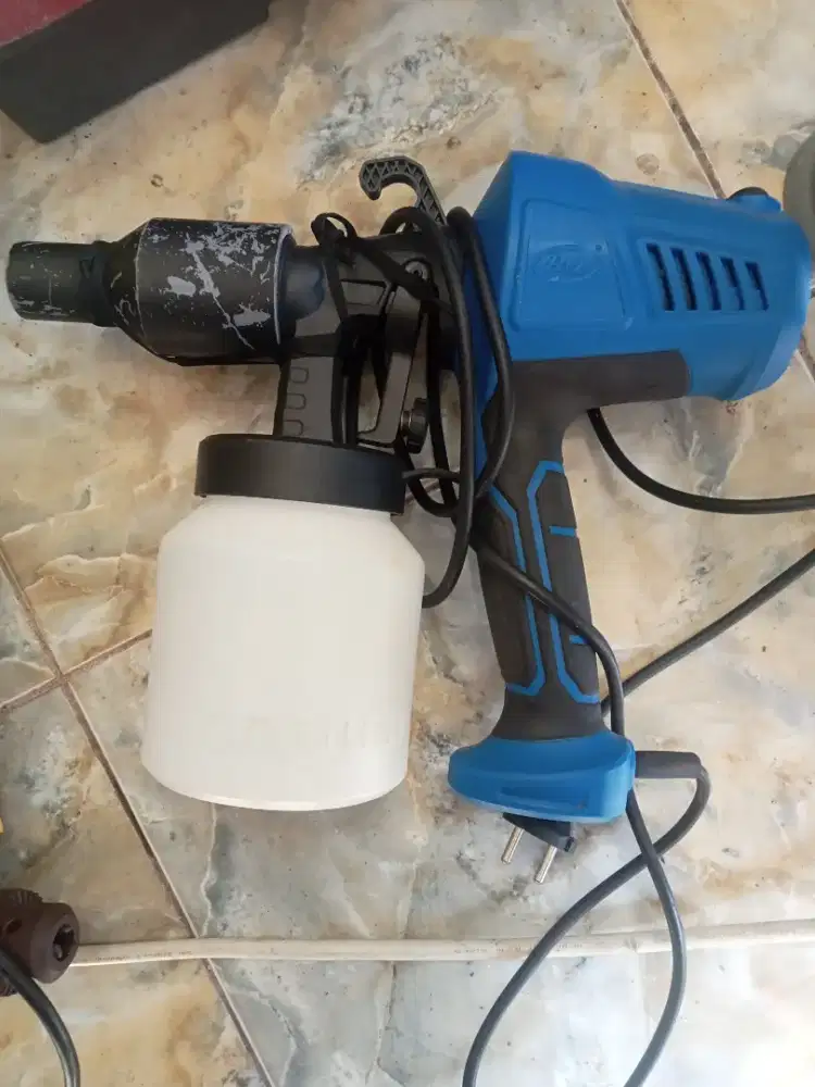Spray Gun Elektrik. Cat semprot elektrik
