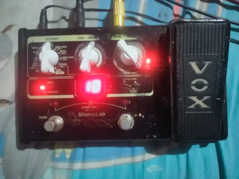Efek Gitar STOMPLAB 2G