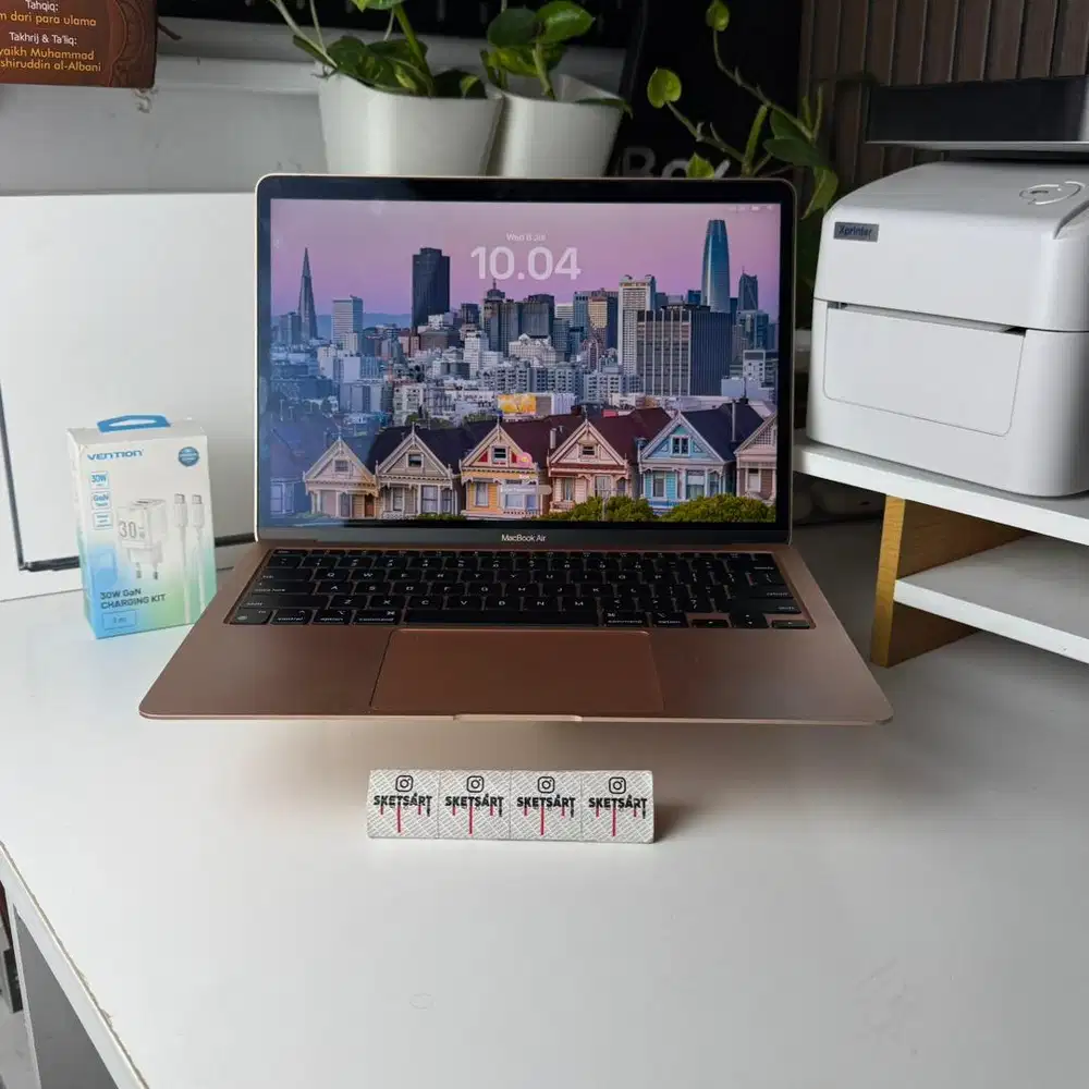 MacBook Air M1 8/256gb Rosegold Battery Health 82%