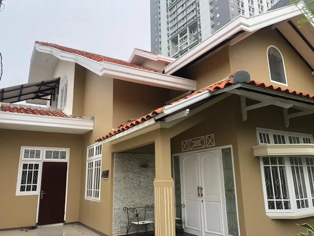 Disewakan Tahunan Rumah 2 Lantai – Semampir Selatan, Surabaya