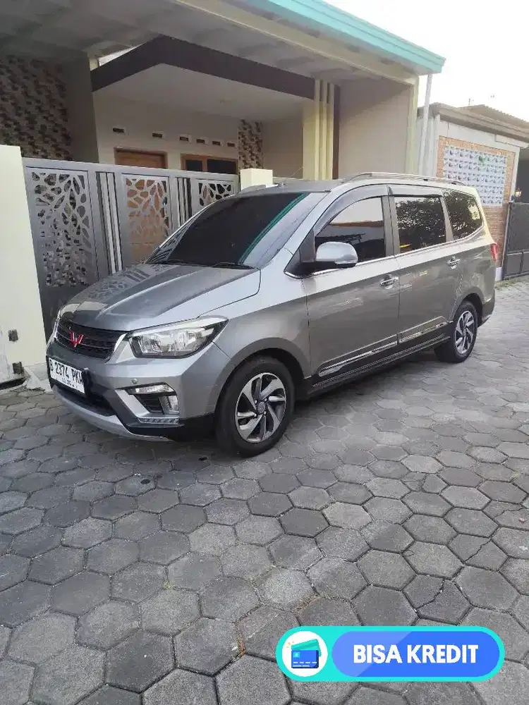 WULING CONFERO S LUX ACT