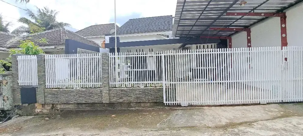 Dikontrakan Rumah Daerah Kenten dengan Perabotan(FULL FURNISHED)