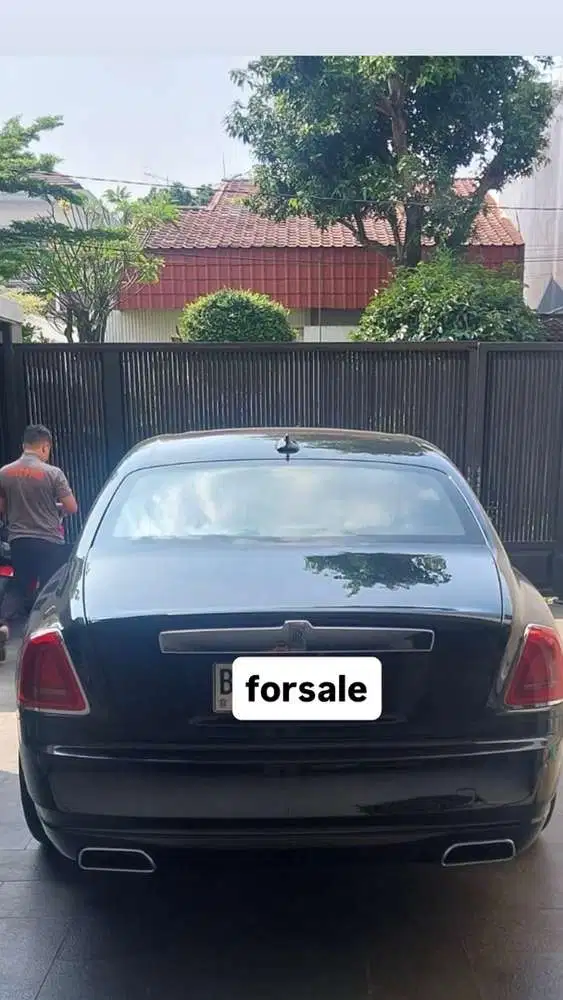 Rolls Royce Ghost 2011 Bensin
