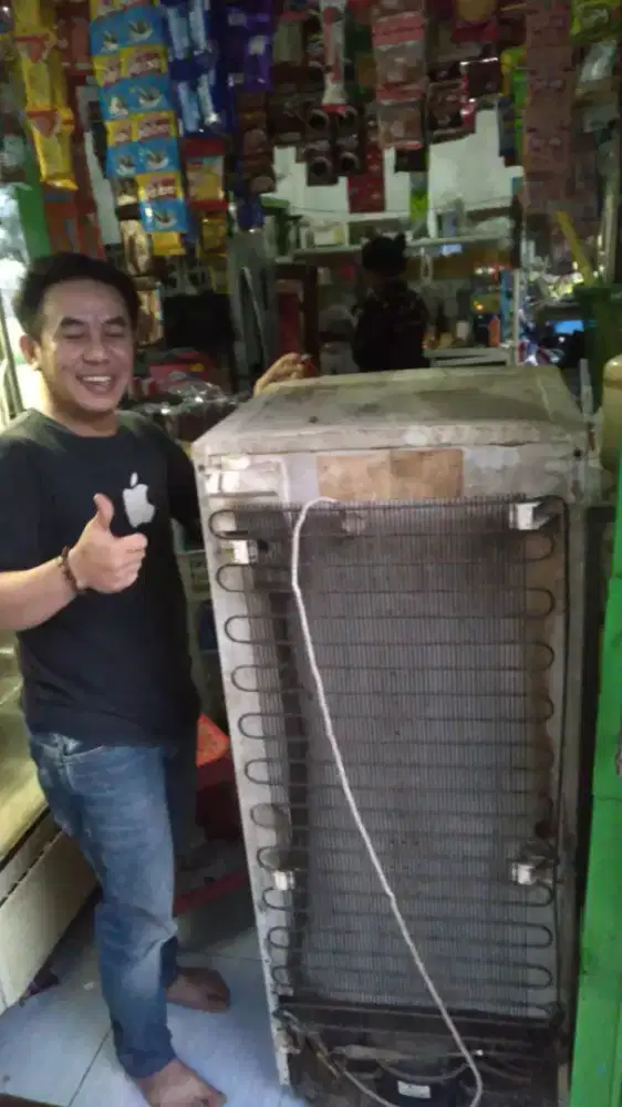 Servis kulkas panggilan sebandung raya