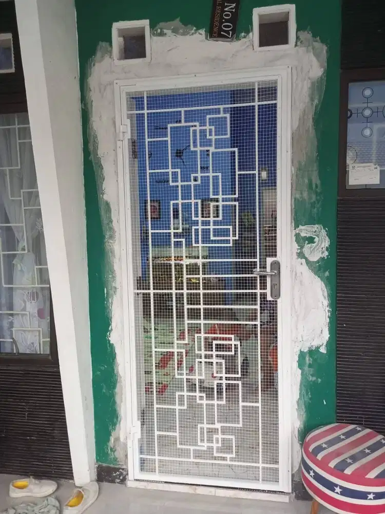 Tralis Pintu Pengaman Rumah