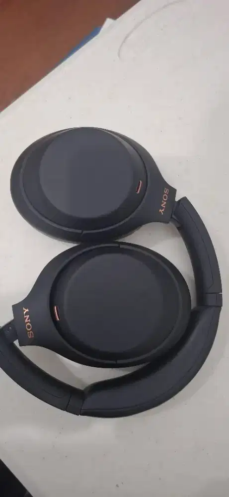 Dijual Headphone Sony WH 1000XM4