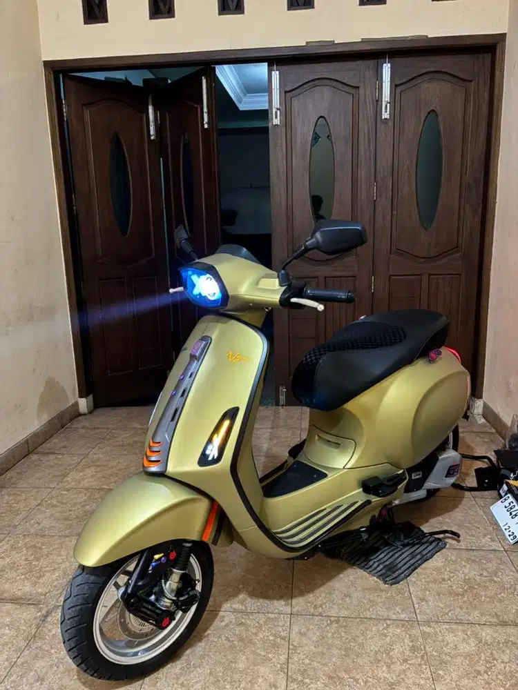 Vespa new sprint 155 abs iget