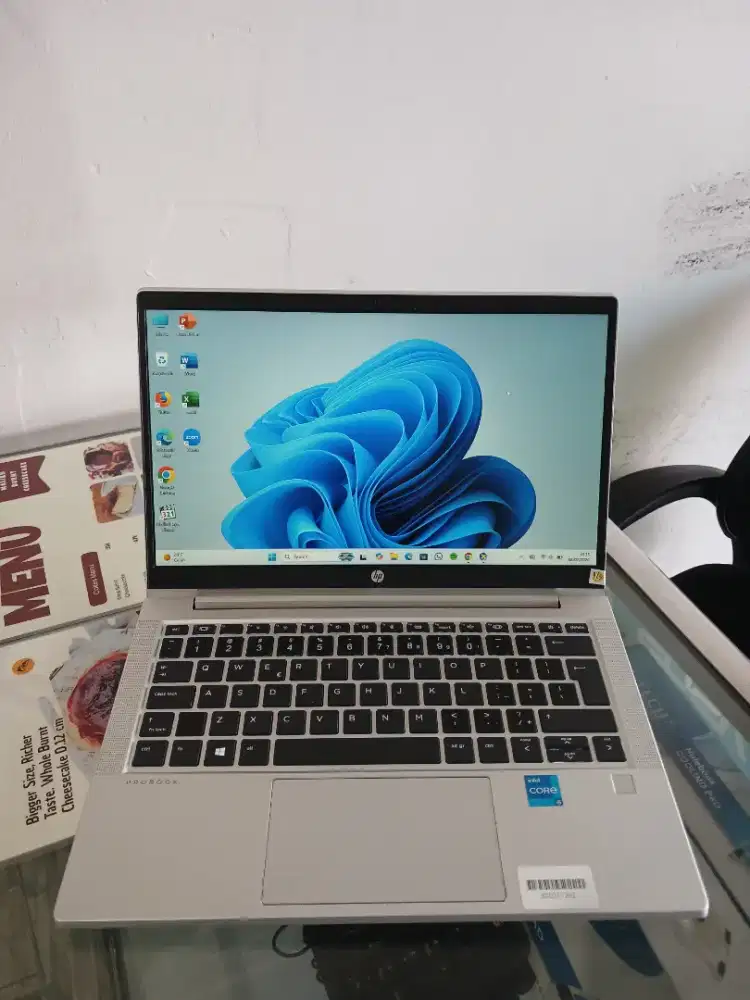 Laptop HP Probook 430 G8 core i5 Gen 11 Ram 8 Intel Iris Xe Graphics