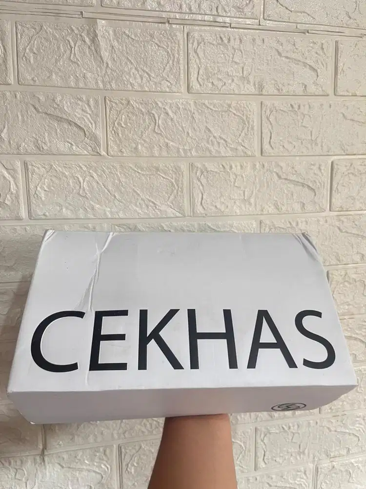CEKHAS SEPATU SANDAL