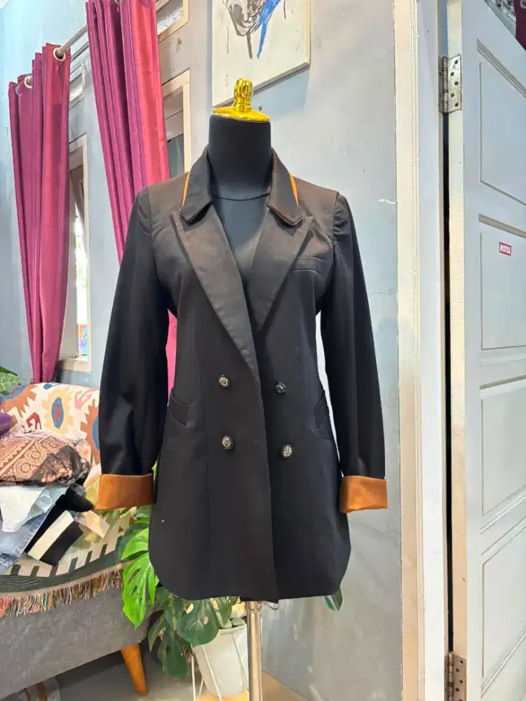 blazer lengan panjang