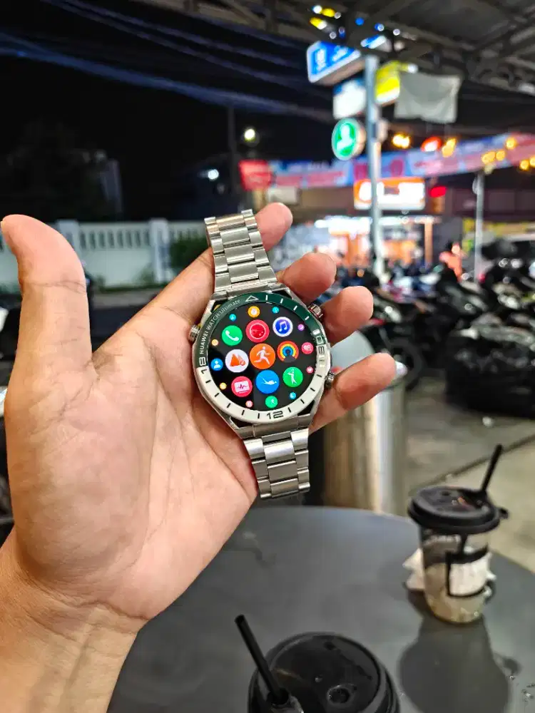 Huawei watch ultimate fullset like new