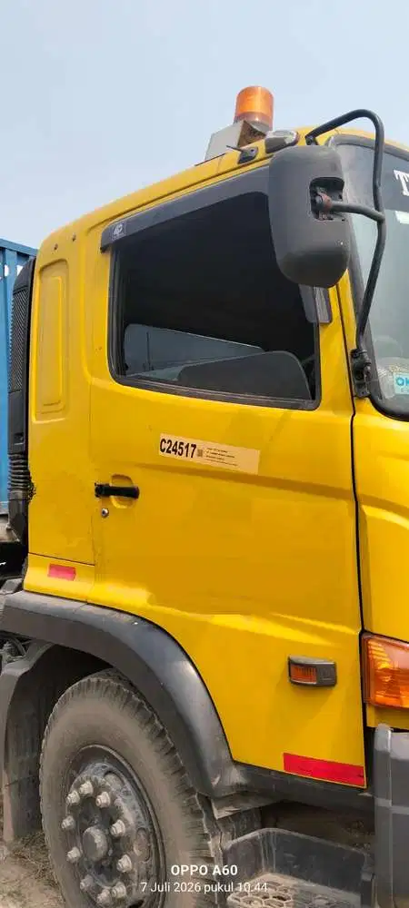 Dijual Hino Ranger SG 260 TH 2023 Diesel