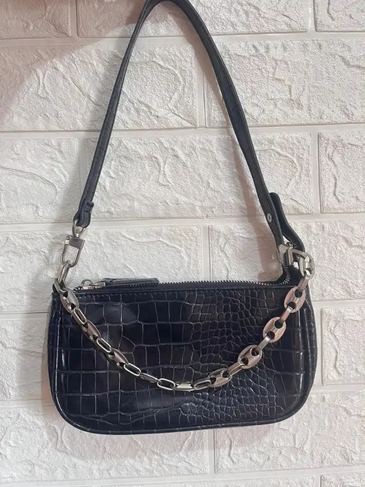 ZARA TAS KONDANGAN