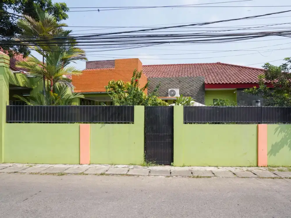 Rumah 10 Mnt ke Pintu Tol Kukusan LT 365 Hadap Timur Siap KPR J-51368