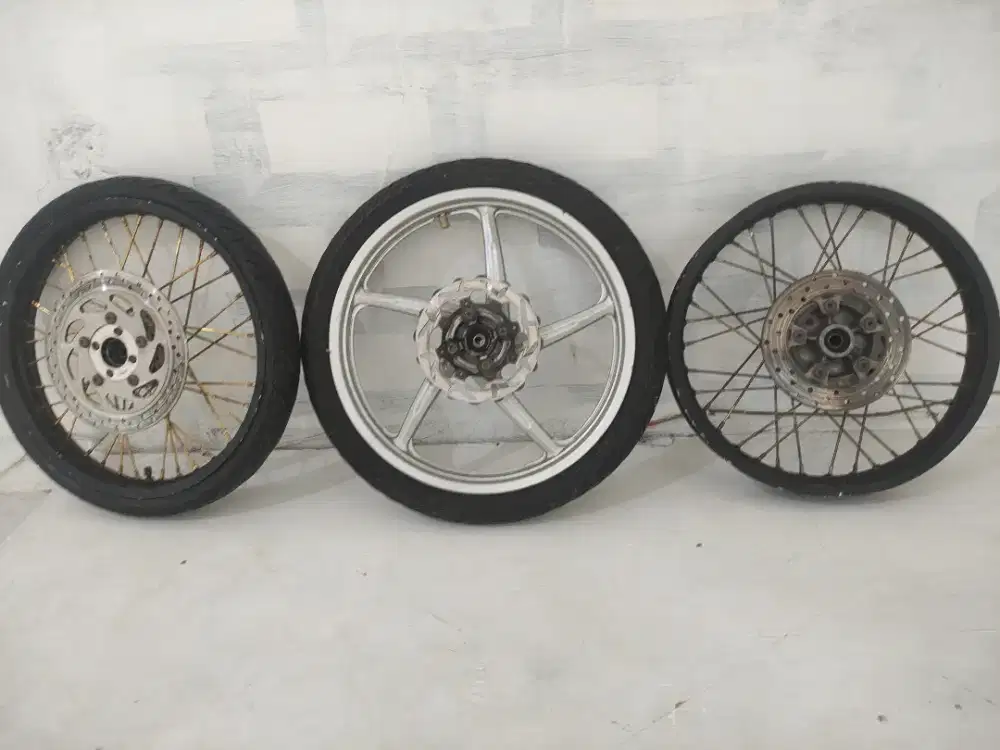 Velg motor Vixion variasi