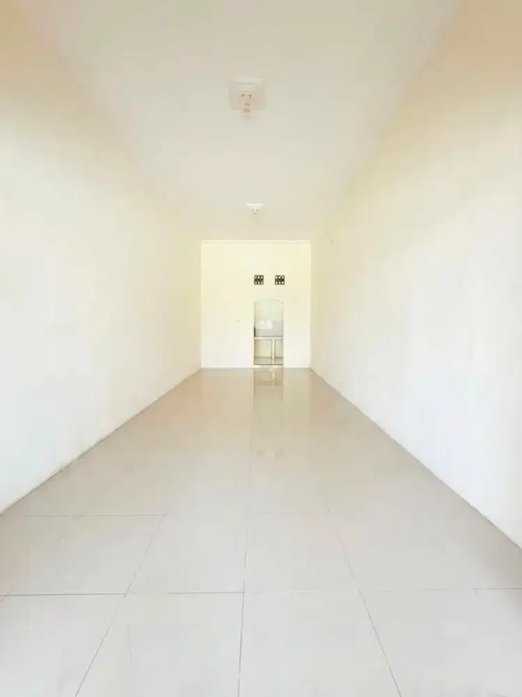 Sewa kontrakan usaha depan jalan provinsi