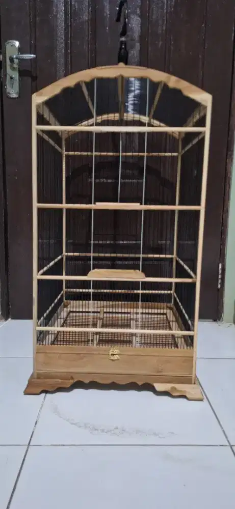 Sangkar mentahan kosan