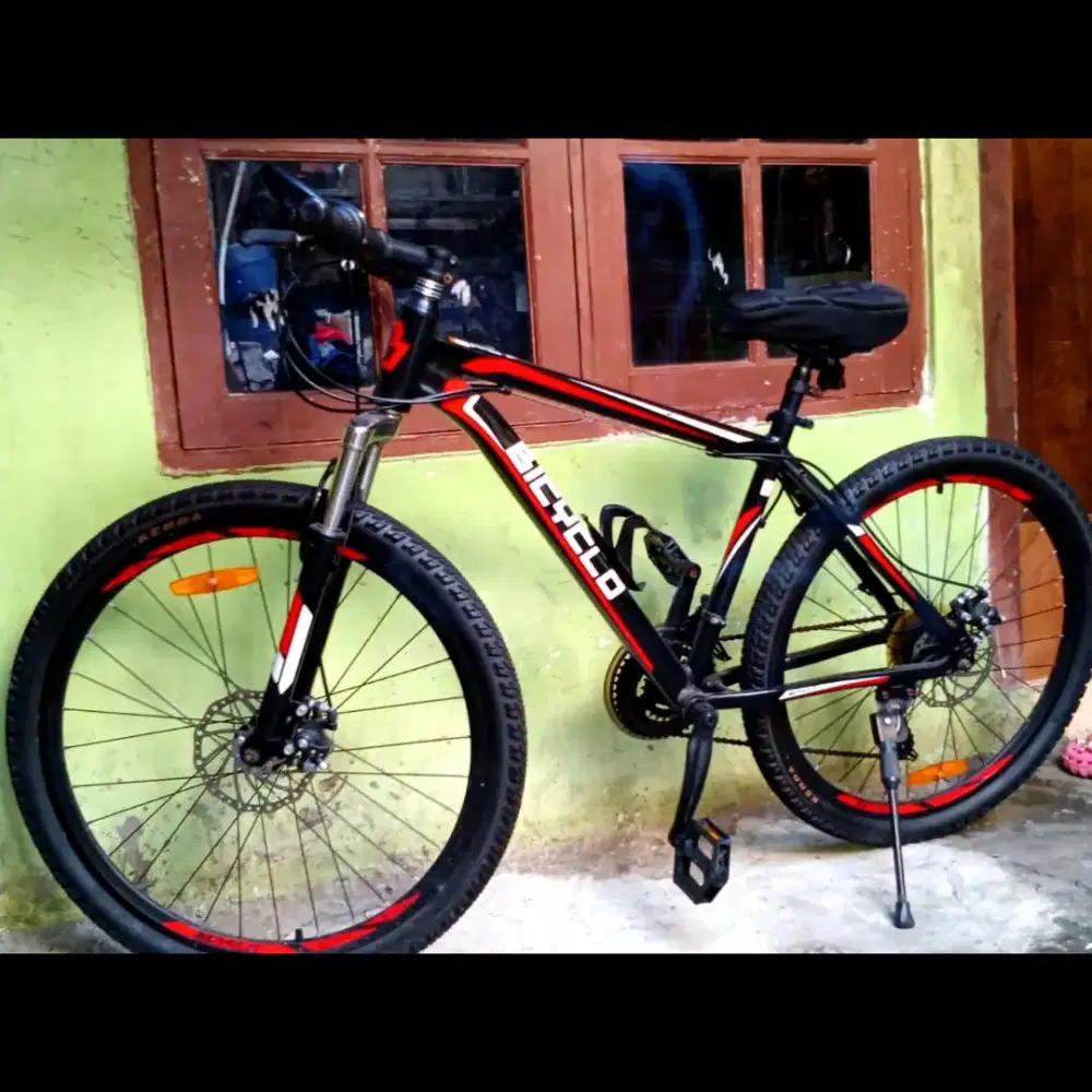 SEPEDA MTB BICYCLO UK26