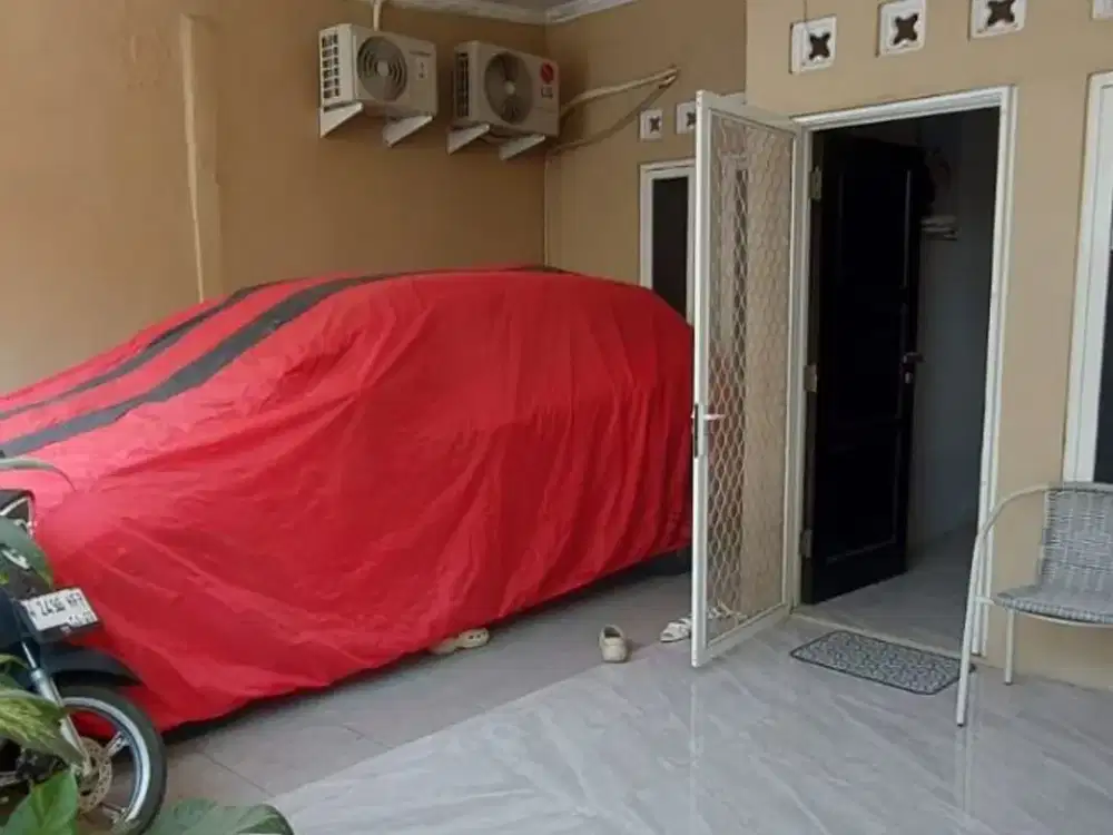 Dijual cepat rumah bagus terenovasi di griya kebraon utara (MC)