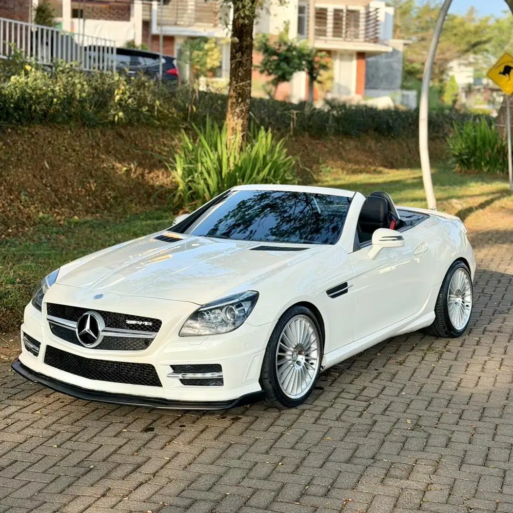 Mercy SLK200 AMG Panoramic No Minus
