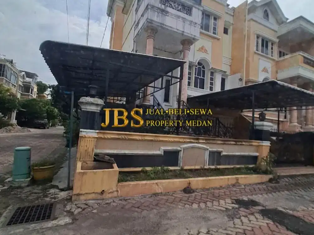 Jual Rumah Hook di Komplek Piazza Residence Blok G - Medan Kondisi Siap Huni