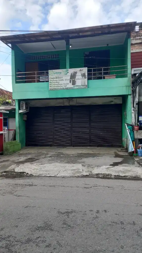 Disewakan ruko pinggir jalan lokasi strategis