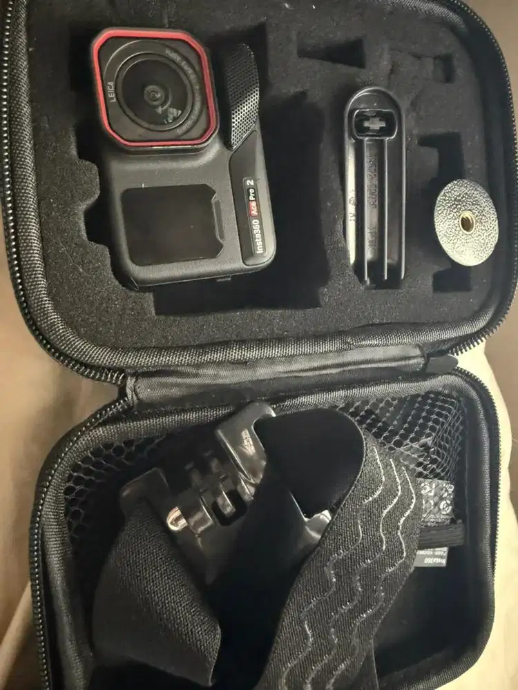Insta360 Ace Pro 2 - Kondisi Mulus & Siap Pakai
