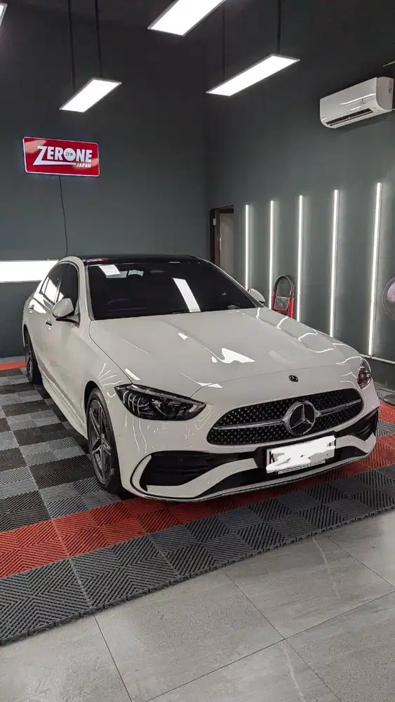 MERCY C300 W206 2023 Putih BU Mercy c300 2022 Mercedes-benz c300 2024