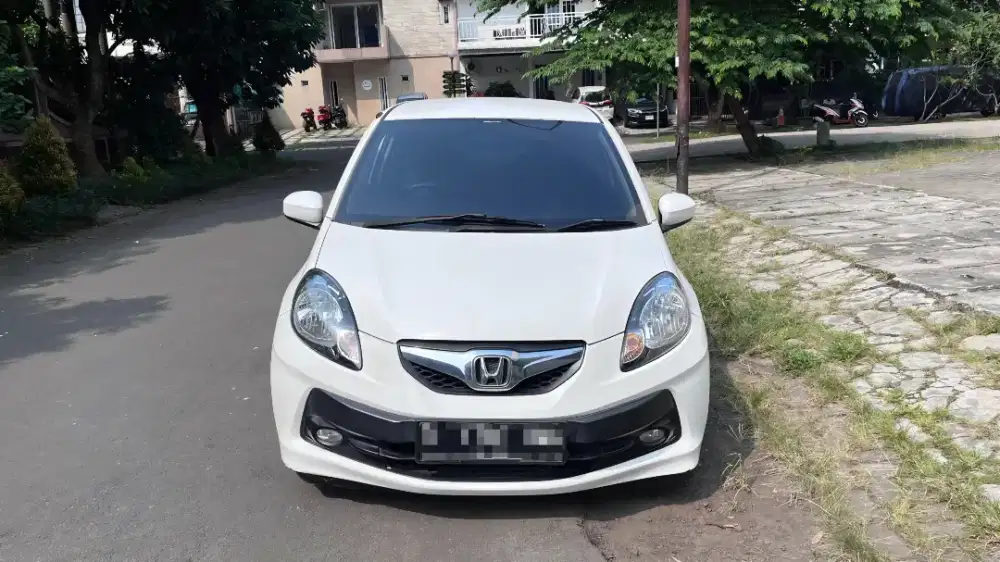 Honda Brio 1.2 AT CKD - Tangan Pertama