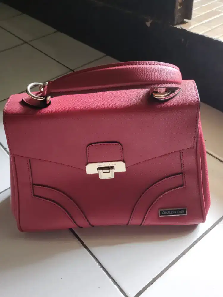 Tas Charles & Keith