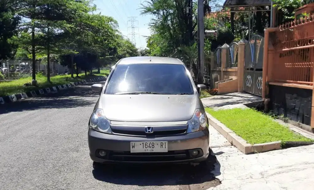 Honda Stream 1.7 AT th 2006
