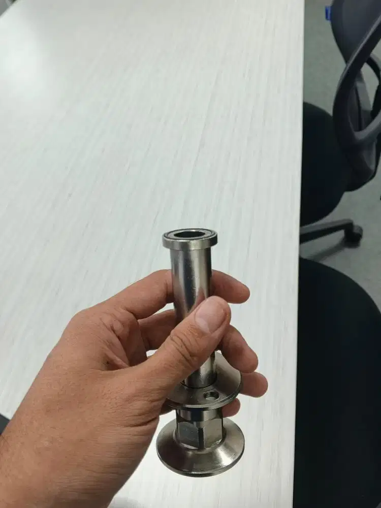 Dibutuhkan operator mesin bubut miling