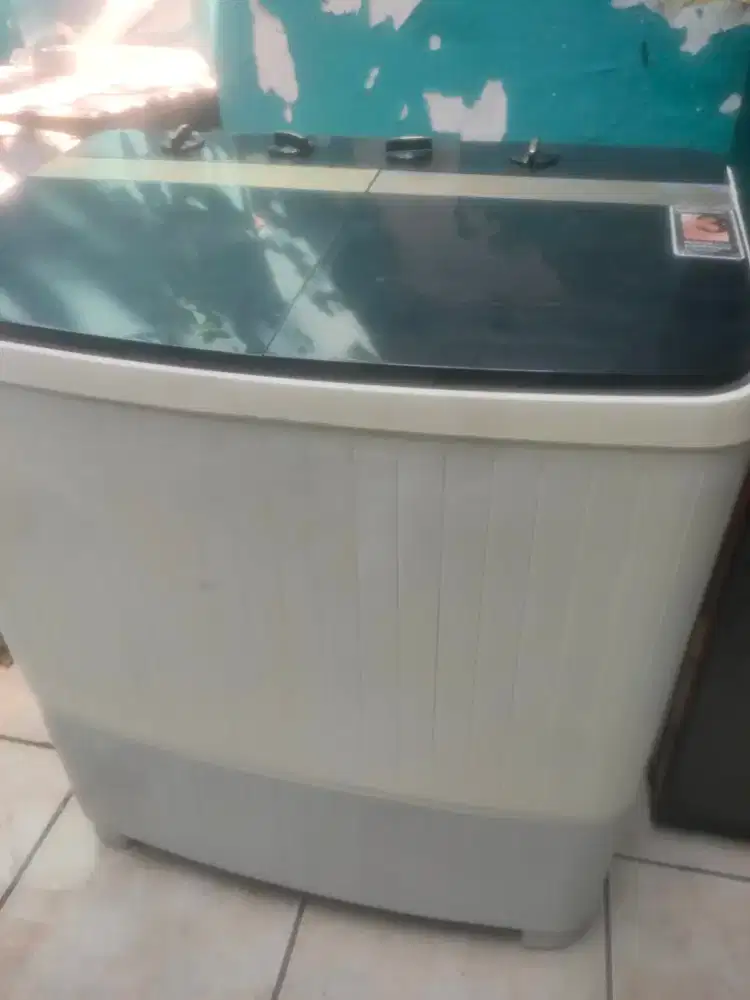 Polytron kapasitas besar 9,5 kg normal siap pakai