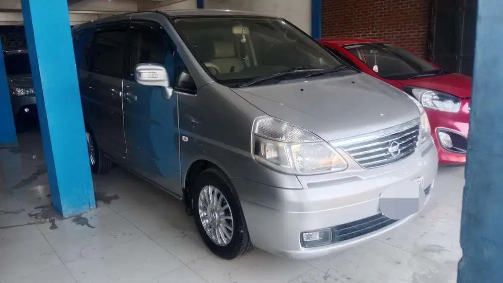 DP. 5 juta Nissan Serena HWS 2012